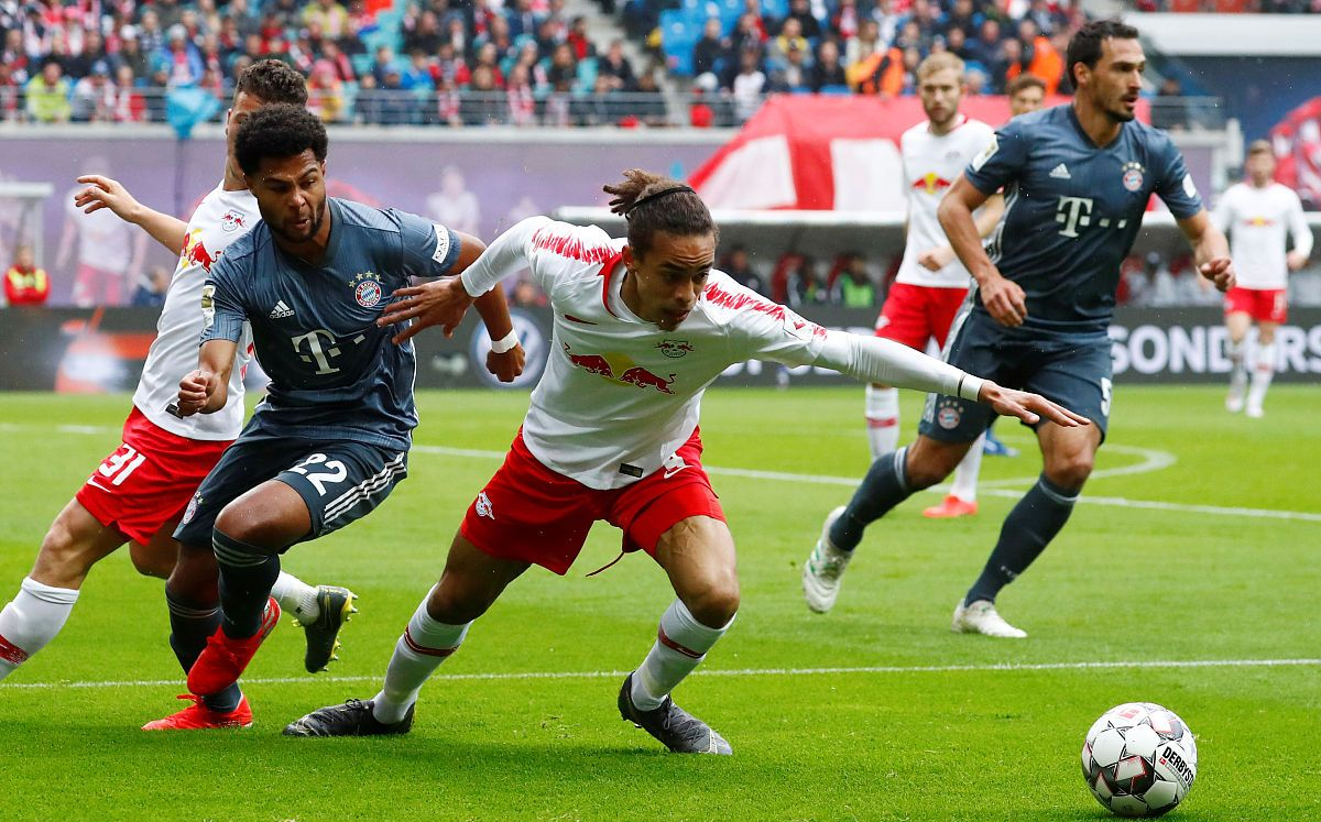 开云平台中国-尼斯乌纳主场战平对手，保持法甲中下游位置(尼日利亚乌斯曼)